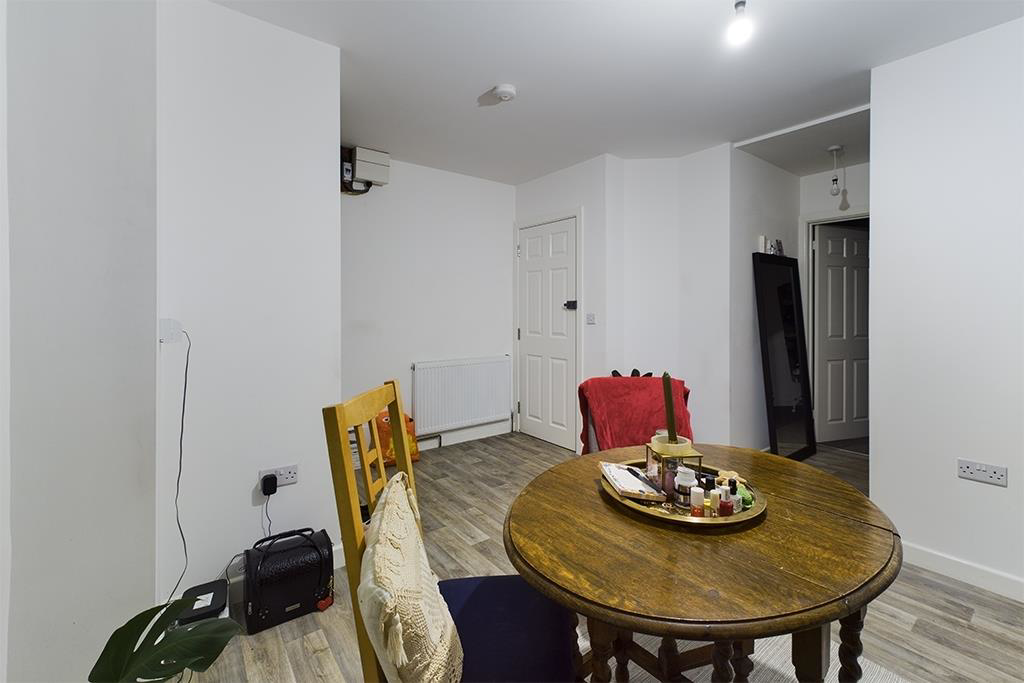Eastleigh - Virtual Tour Link & Floorplan Attached, photo 5