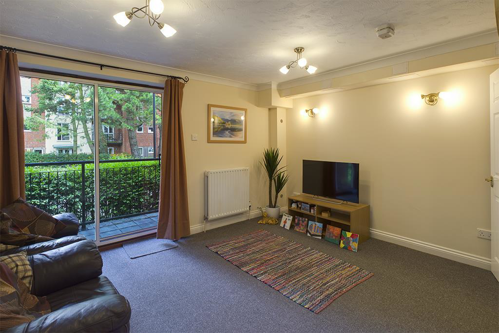 St. Annes Gate 20 Archers Road, Southampton, photo 5