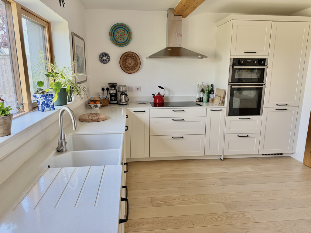 Rushall Road, North Newnton, Wiltshire, photo 13