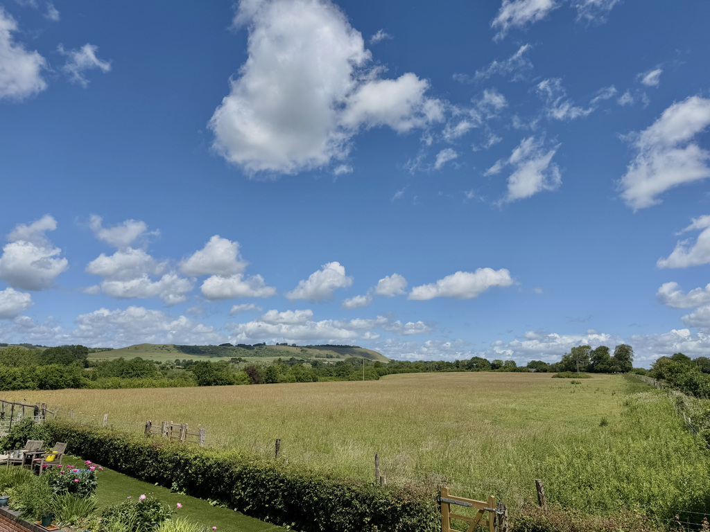 Hollybush Lane, Knowle, Pewsey, Wiltshire, photo 2