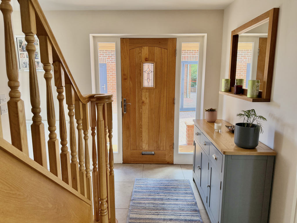 Hollybush Lane, Knowle, Pewsey, Wiltshire, photo 6