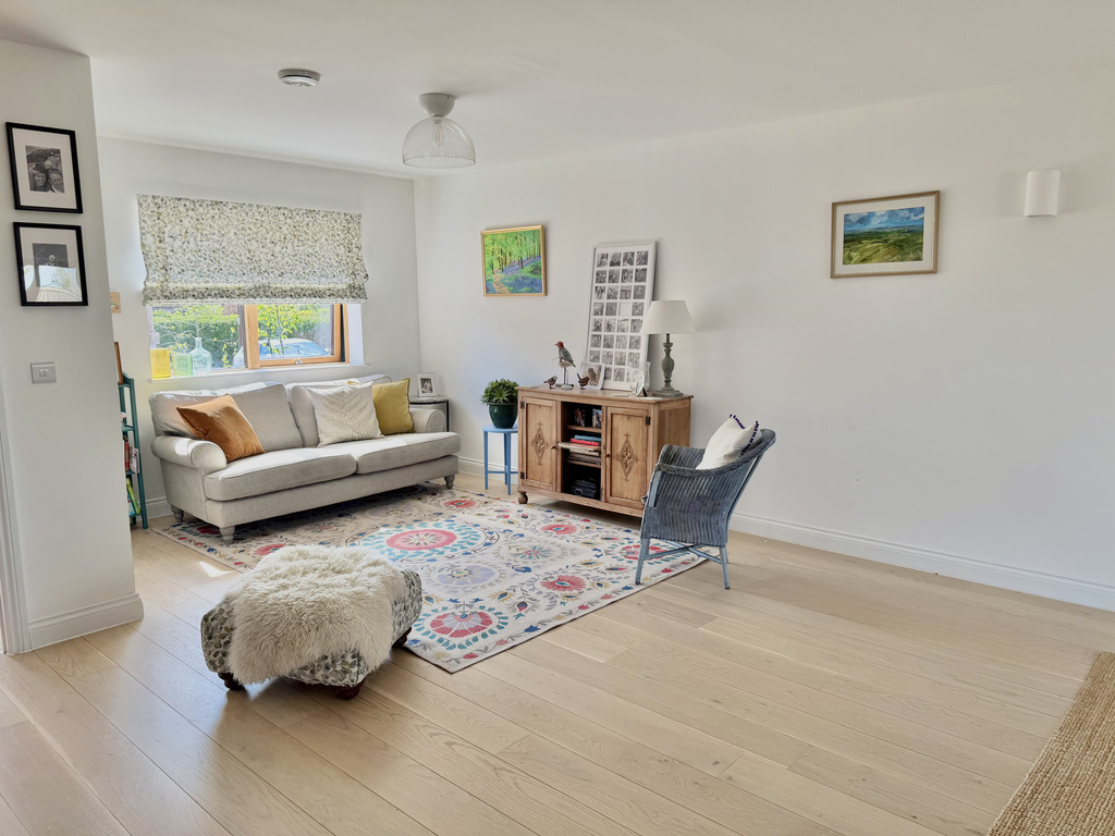 Rushall Road, North Newnton, Wiltshire, photo 5