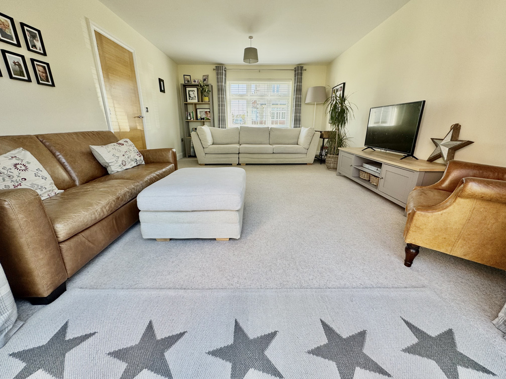 Vulcan Drive, Upavon, SN9 6FE, photo 5