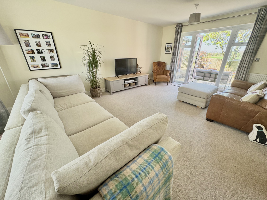 Vulcan Drive, Upavon, SN9 6FE, photo 4