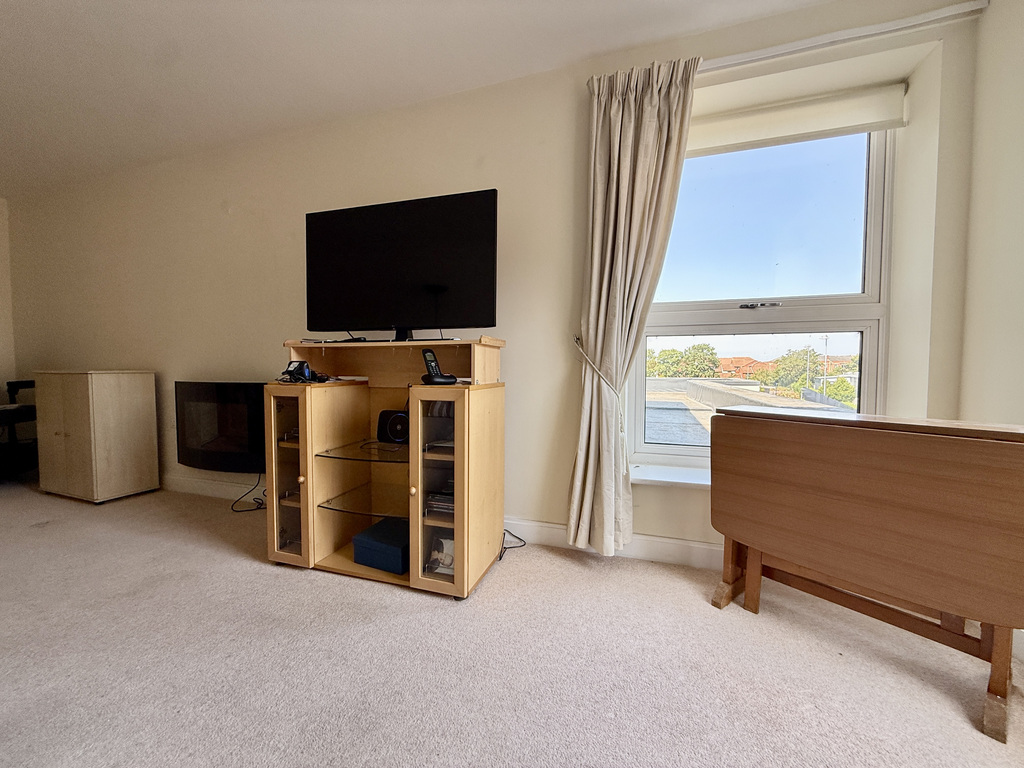 Blake Court, Northgate, Bridgwater, Somerset, photo 8