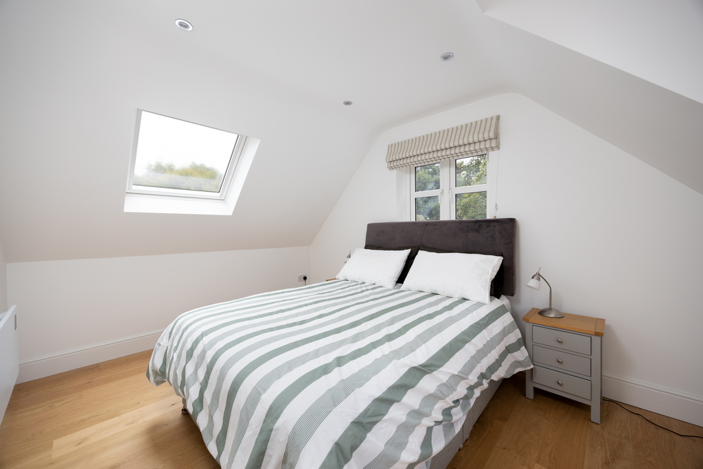 Hollybush Lane, Knowle, Pewsey, Wiltshire, photo 33