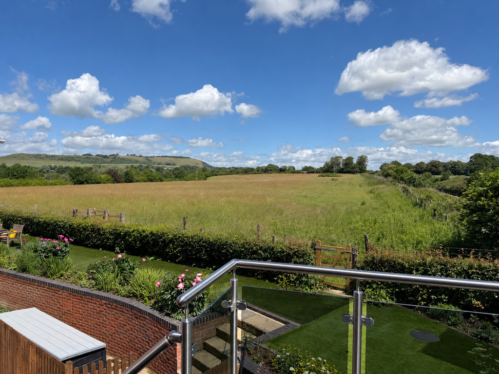 Hollybush Lane, Knowle, Pewsey, Wiltshire, photo 4