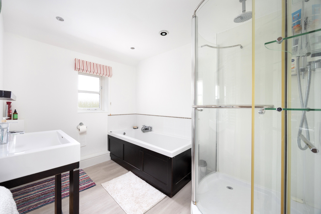 Hollybush Lane, Knowle, Pewsey, Wiltshire, photo 24