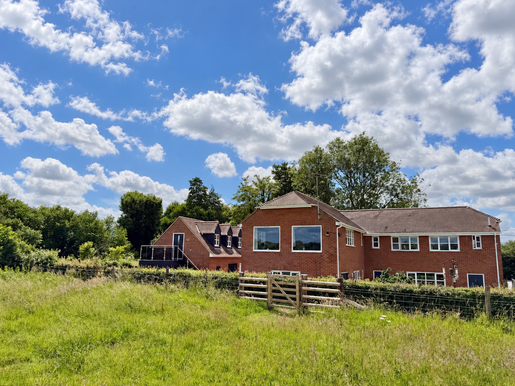 Hollybush Lane, Knowle, Pewsey, Wiltshire, photo 28