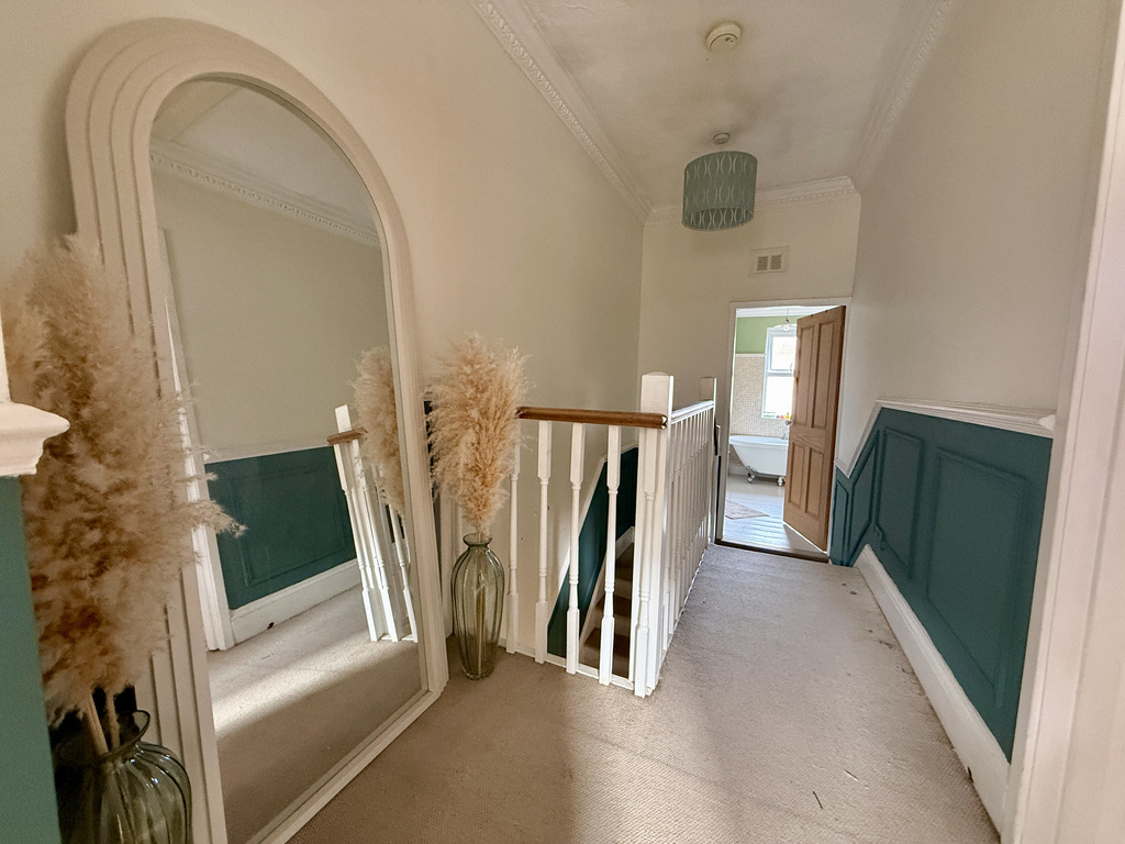 Cranleigh Gardens, Bridgwater, Somerset, photo 11