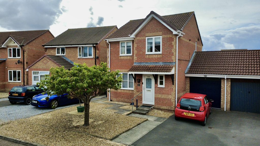 Whitebeam Close, Bridgwater,
