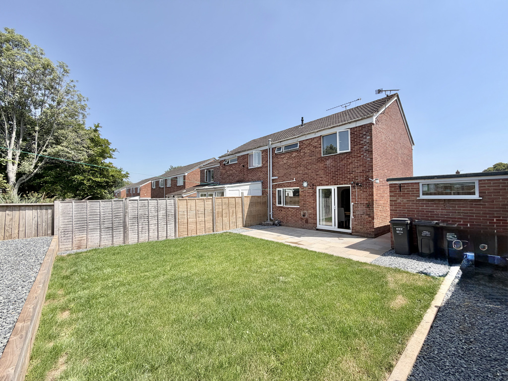 Broughton Close, Taunton, Somerset, photo 13