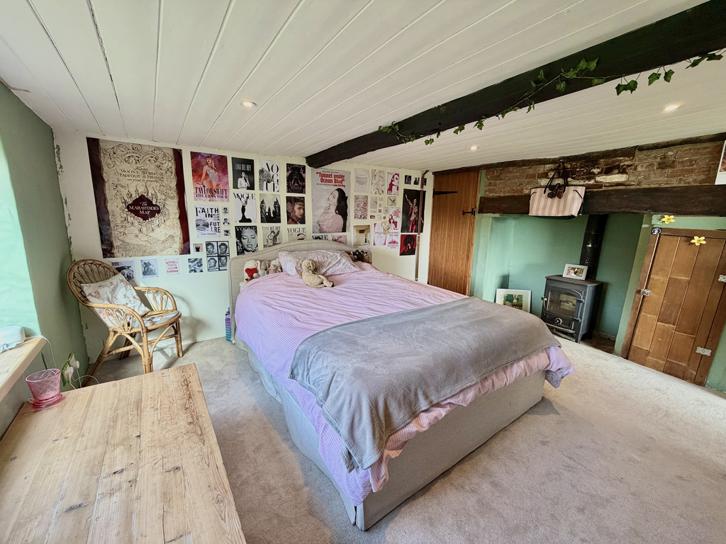 Milton Road, Pewsey, Wiltshire, photo 24