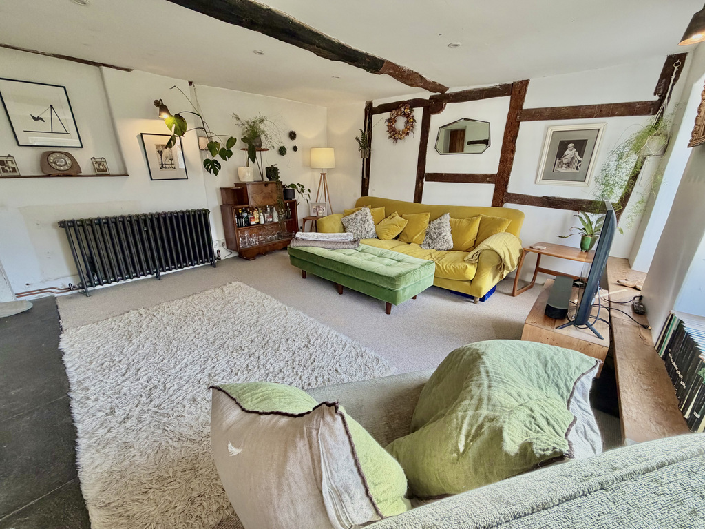 Milton Road, Pewsey, Wiltshire, photo 8