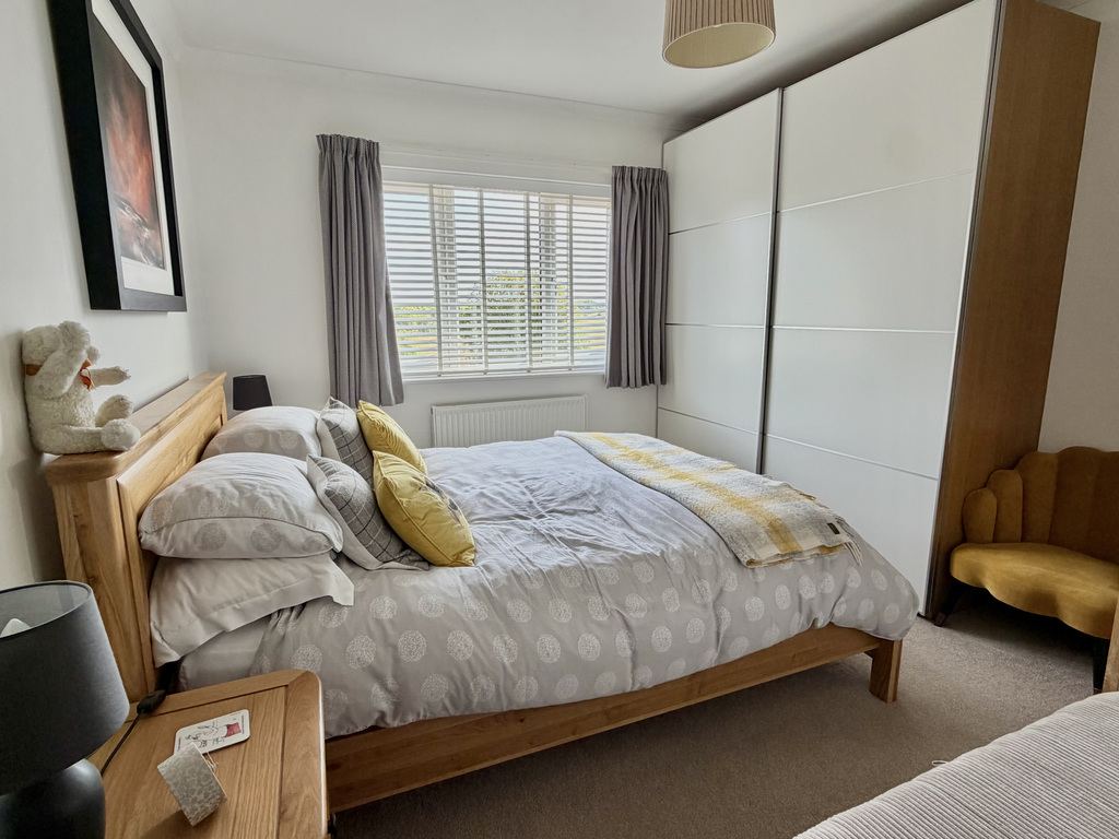 Devizes Road, Upavon, SN9 6ED, photo 18