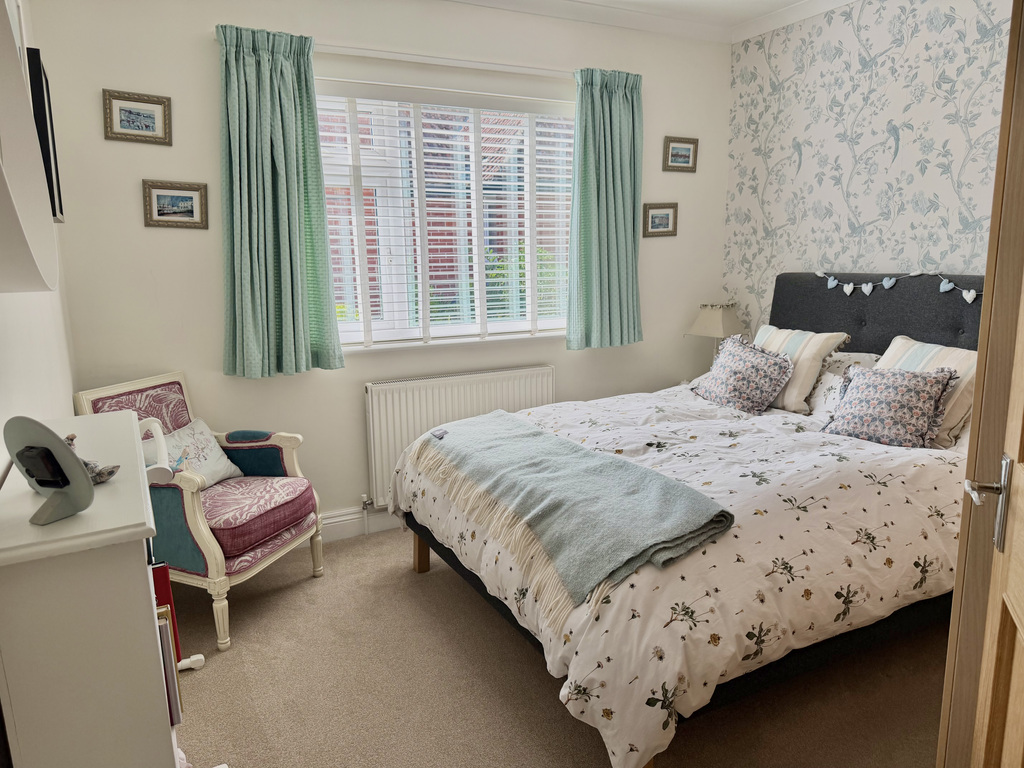 Devizes Road, Upavon, SN9 6ED, photo 20