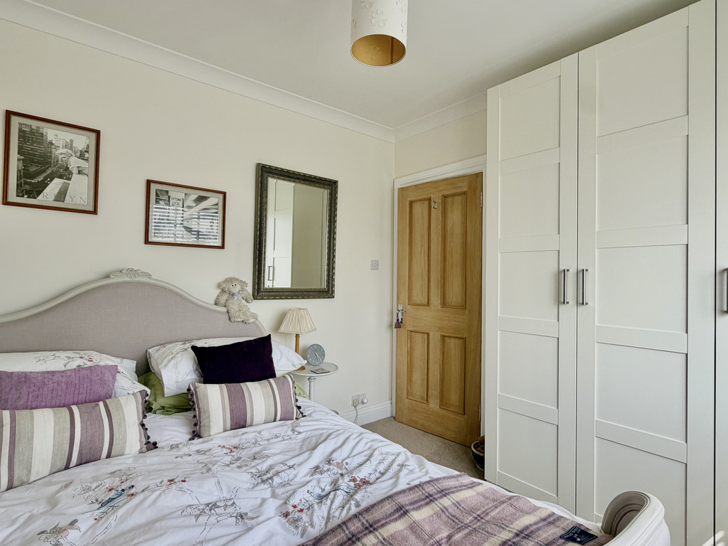 Devizes Road, Upavon, SN9 6ED, photo 21