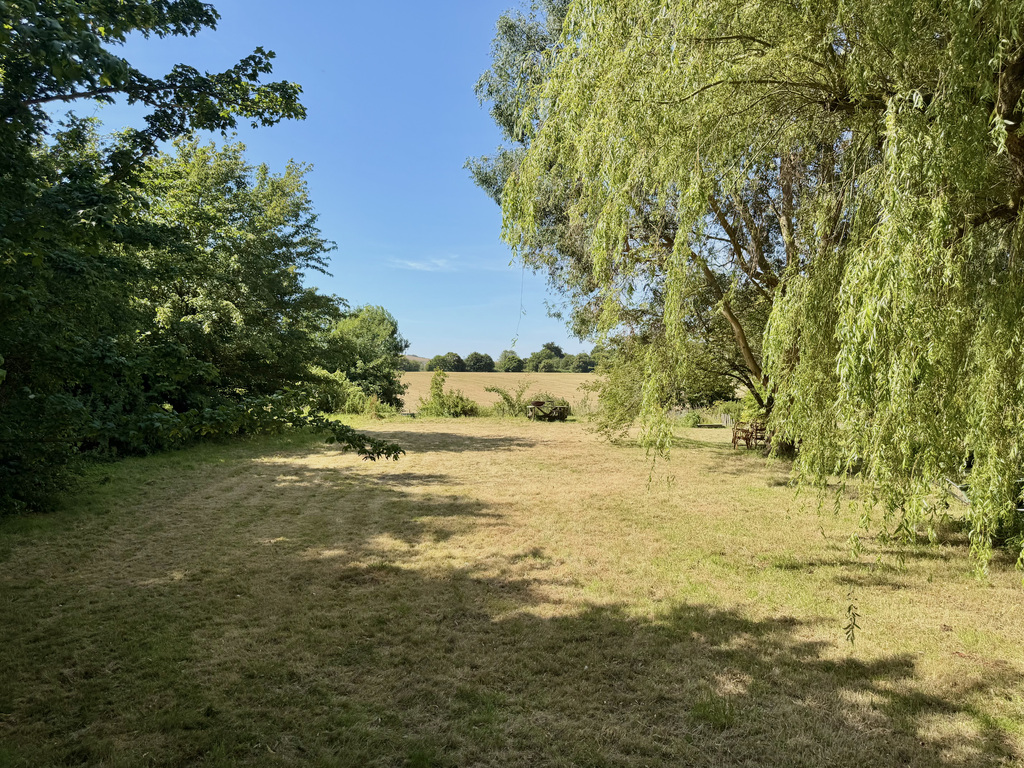Milton Road, Pewsey, Wiltshire, photo 2
