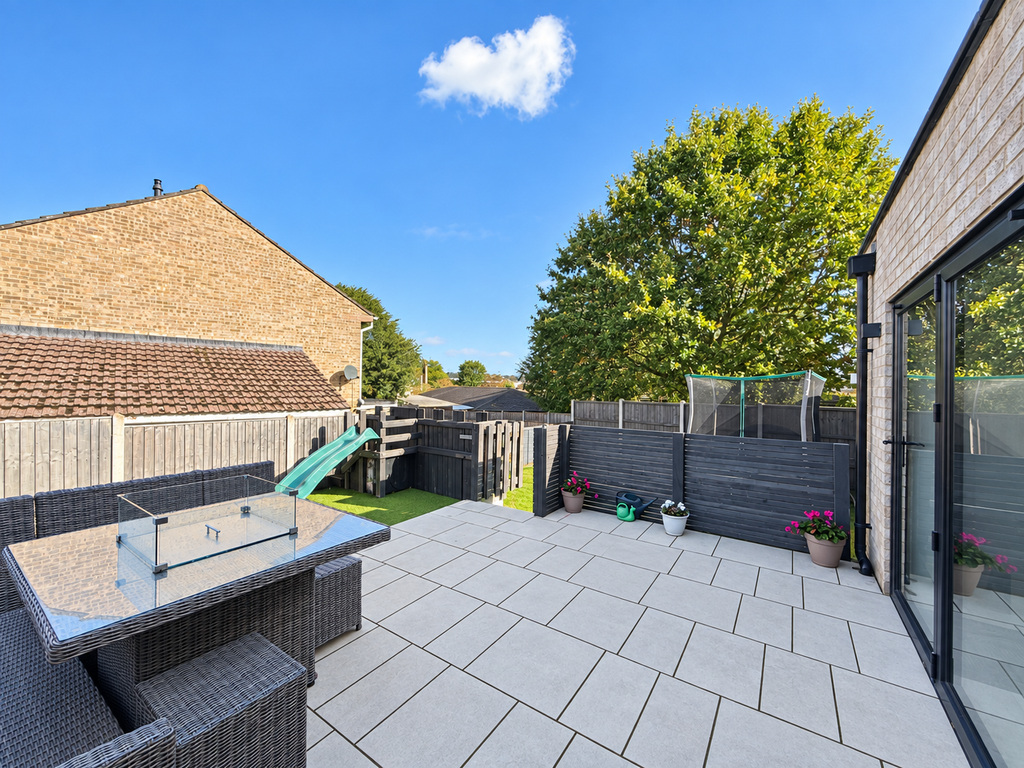 Lime Tree Avenue, Yeovil, Somerset, photo 21