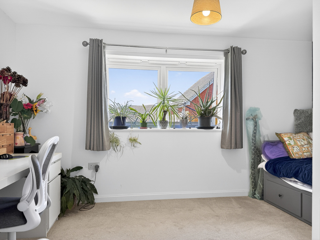 Greystone Walk, Cullompton, Devon, EX15 1GZ, photo 8
