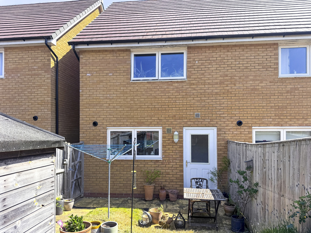 Greystone Walk, Cullompton, Devon, EX15 1GZ, photo 13
