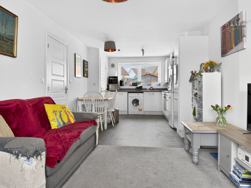 Greystone Walk, Cullompton, Devon, EX15 1GZ, photo 3