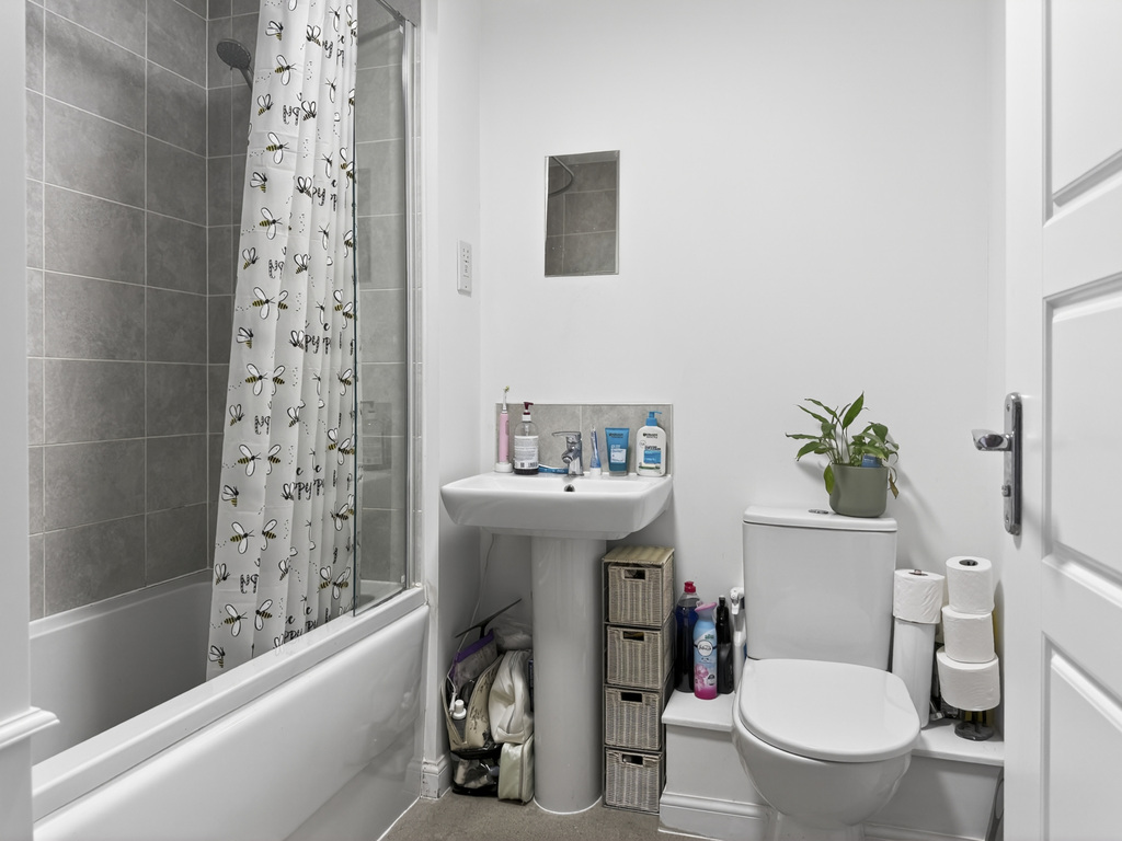 Greystone Walk, Cullompton, Devon, EX15 1GZ, photo 11