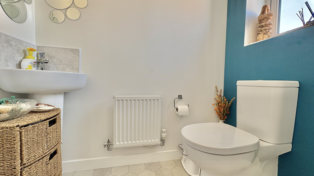 Channon Road, Monkton Heathfield, Taunton, TA2, photo 8