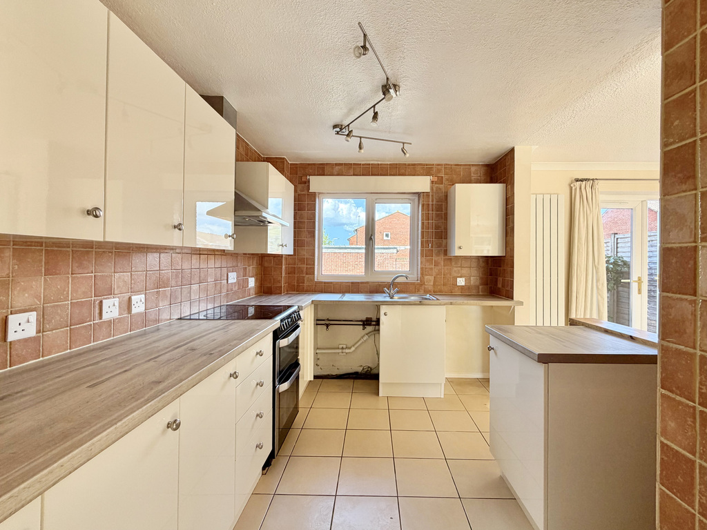 Queensway, Taunton, photo 6