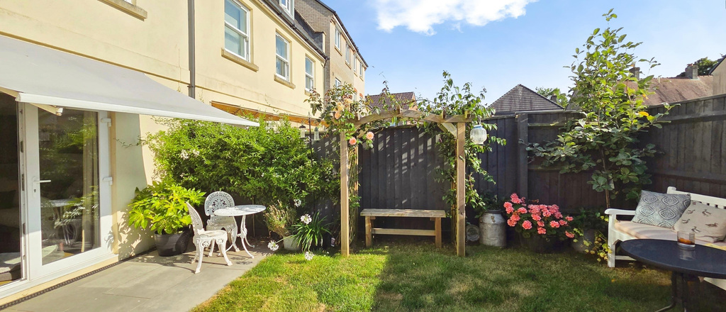 21 Oak Dr, Crewkerne TA18 7DN, UK, photo 27