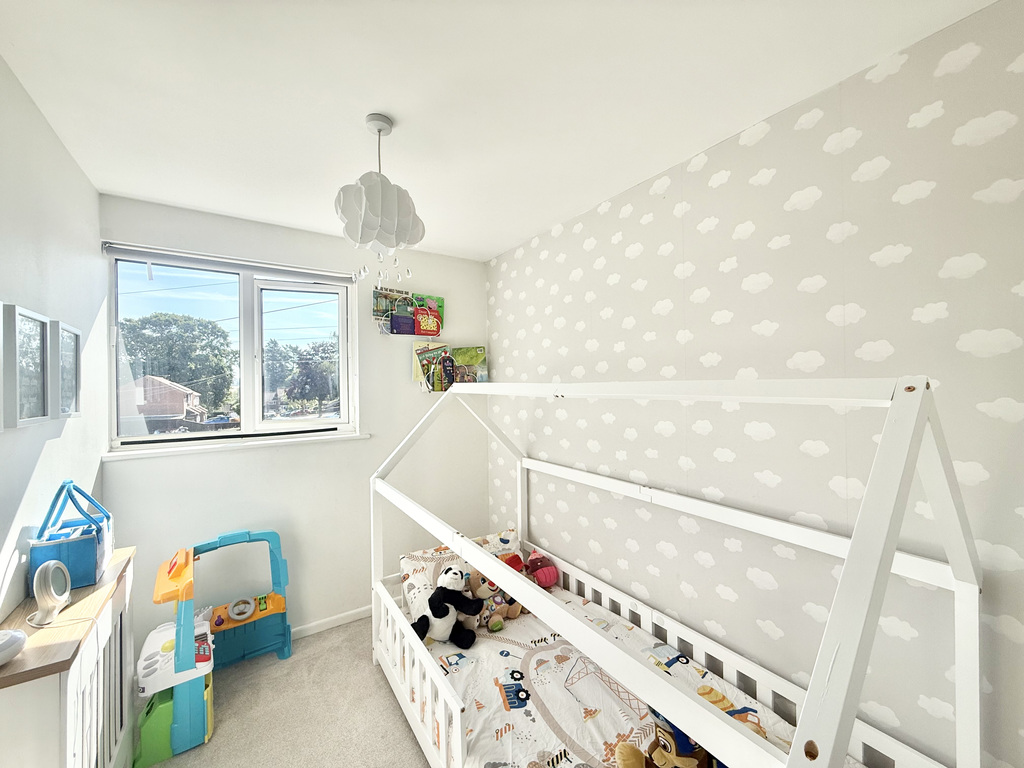 St. Johns Road, Yeovil, Somerset, photo 17