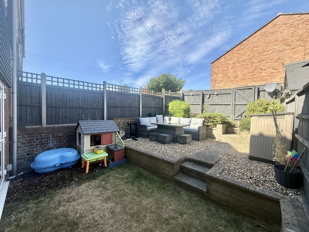 St. Johns Road, Yeovil, Somerset, photo 24