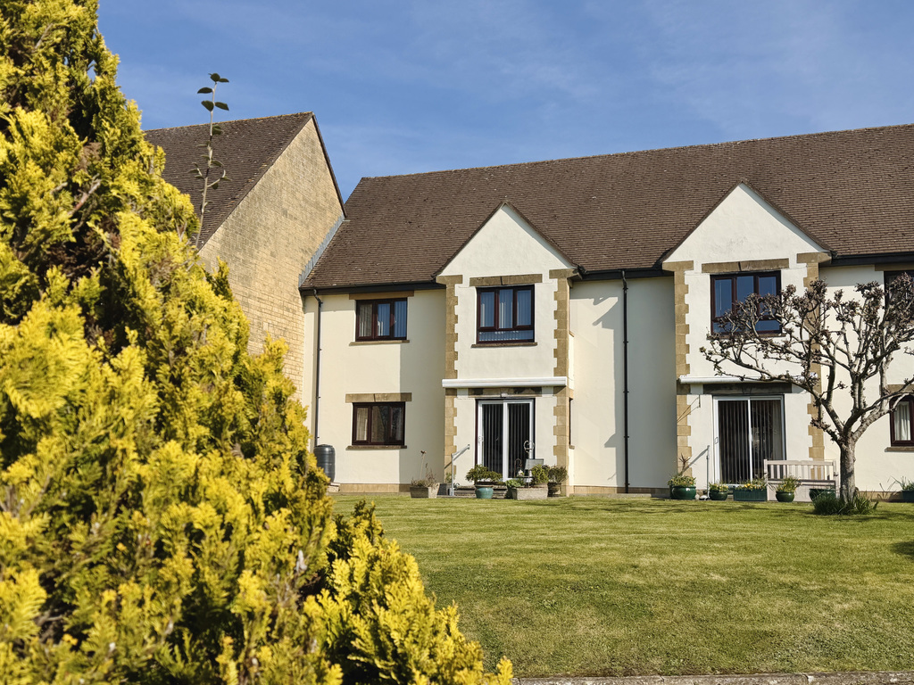 King Edmund Court, Gillingham, SP8 4DL