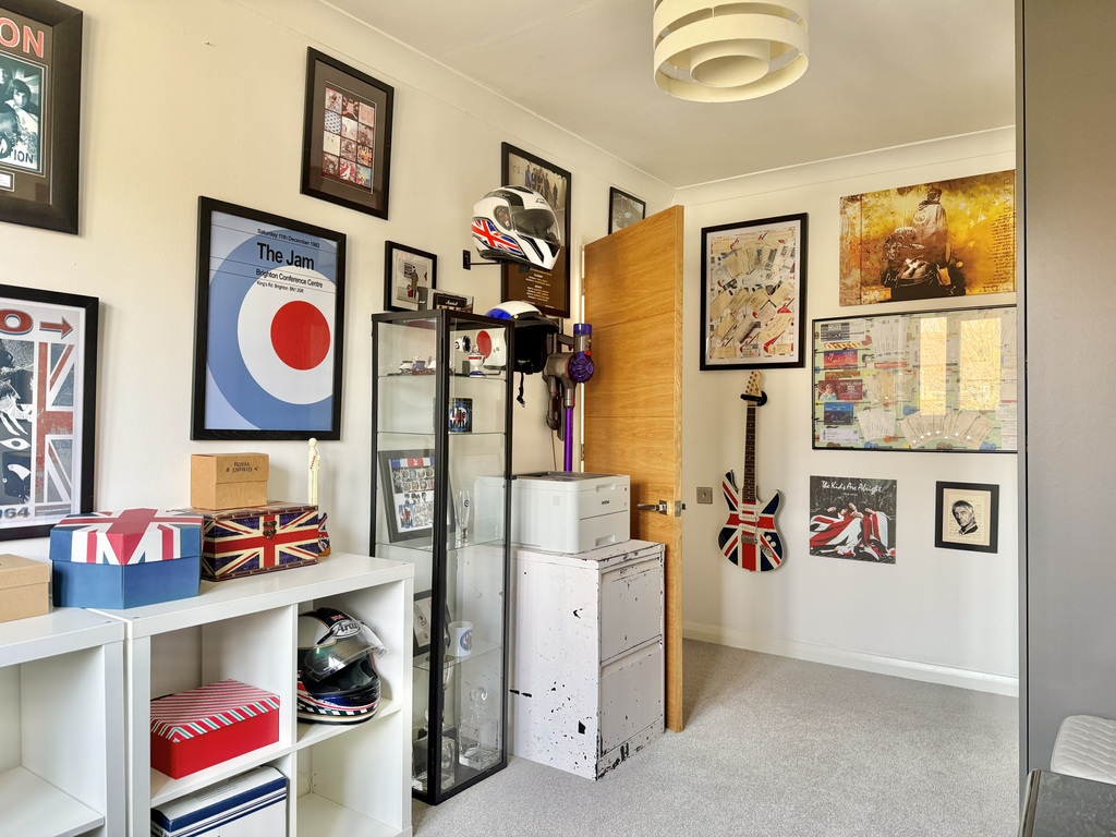 King Edmund Court, Gillingham, SP8 4DL, photo 11