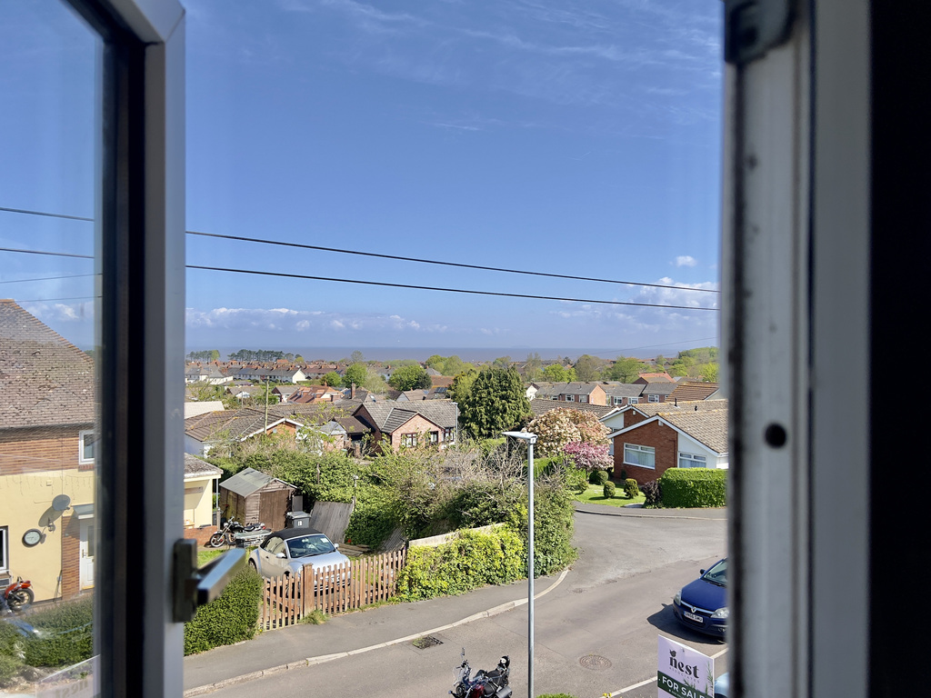 South facing garden and views over coast and countryside!, photo 14