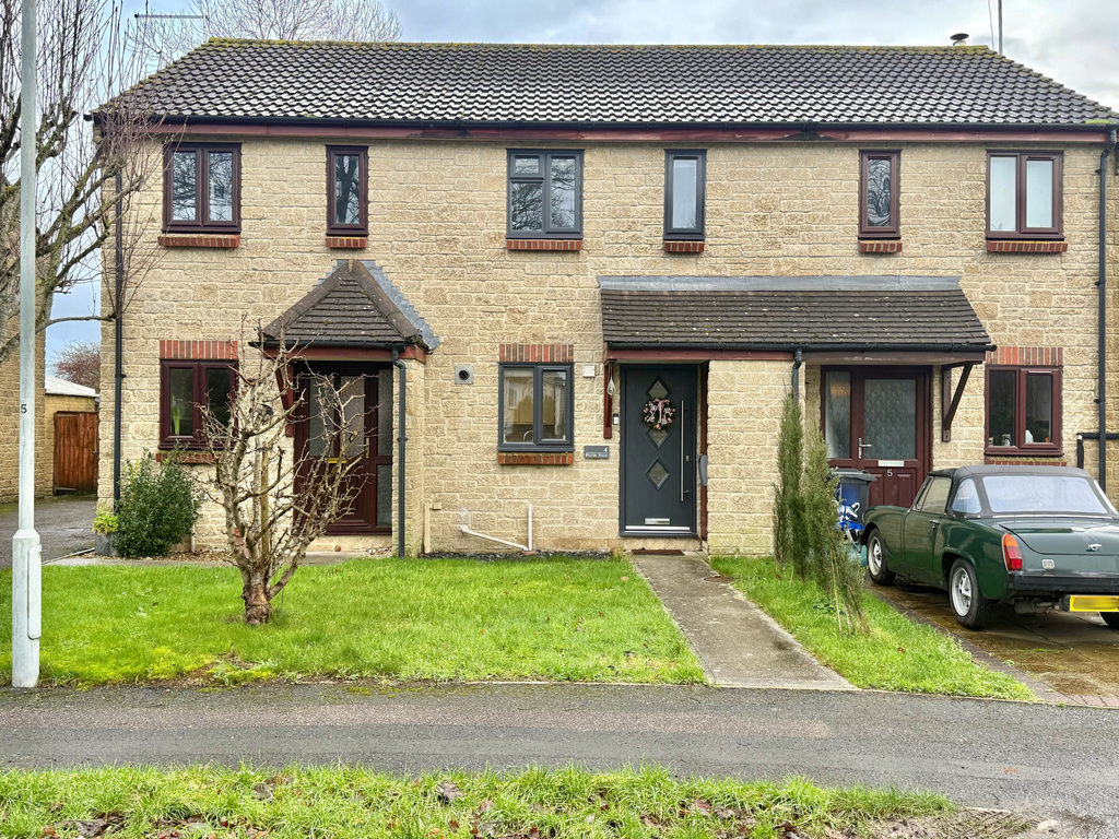 Ritchie Road, Yeovil, Somerset - Extensive Gated Parking