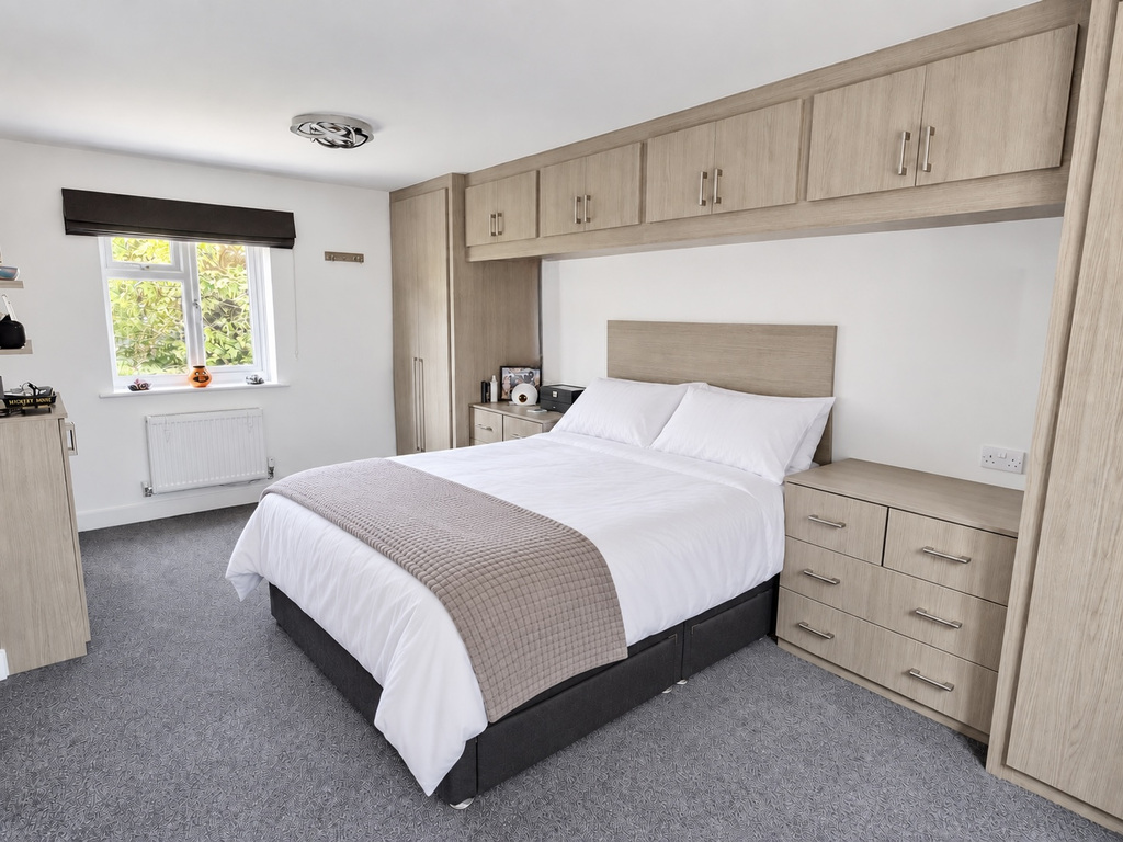 Cossor Road, Pewsey, SN9 5HX, photo 13