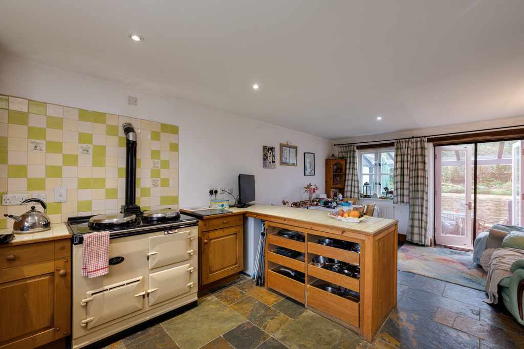 St. James Road, Netherbury, Bridport, Dorset, photo 13