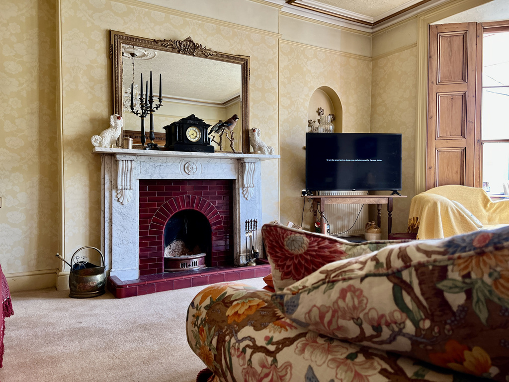 Sutton House, Wembdon Rise, Wembdon, Somerset, photo 4