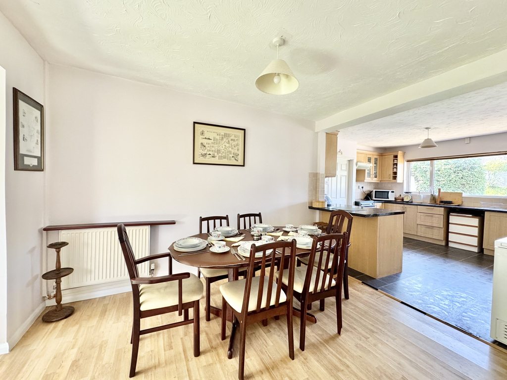 Comeytrowe Road, Trull, Taunton, Somerset, photo 3
