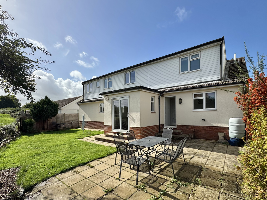 Comeytrowe Road, Trull, Taunton, Somerset, photo 13
