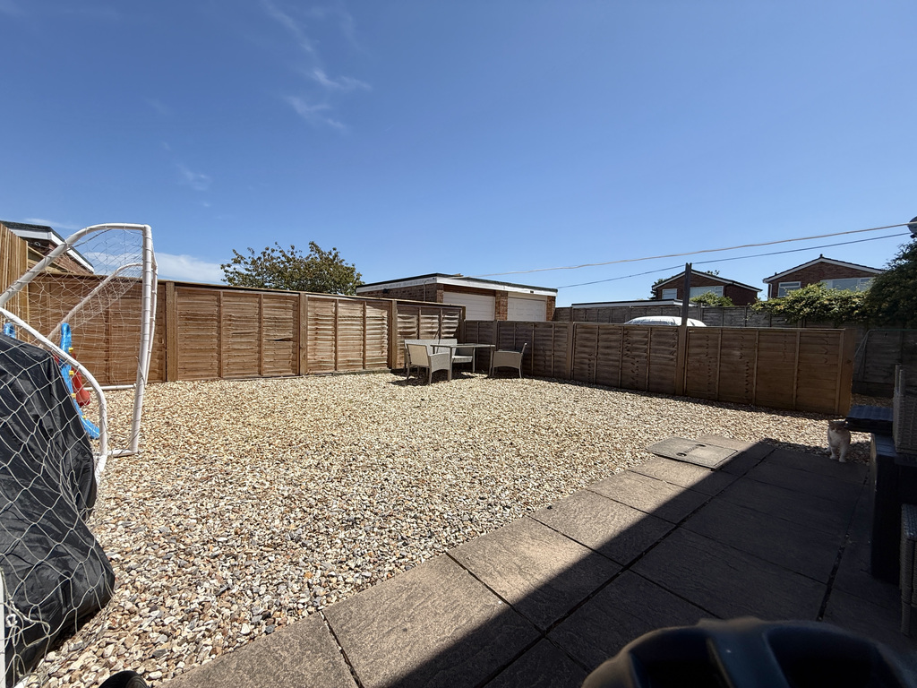 Coleridge Gardens, Burnham-On-Sea, Somerset, photo 15