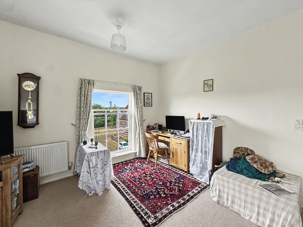 Cobham Road, Blandford Forum, Dorset, photo 5