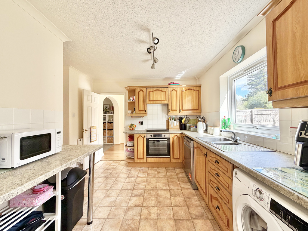 The Fairways, Taunton, Somerset, photo 8