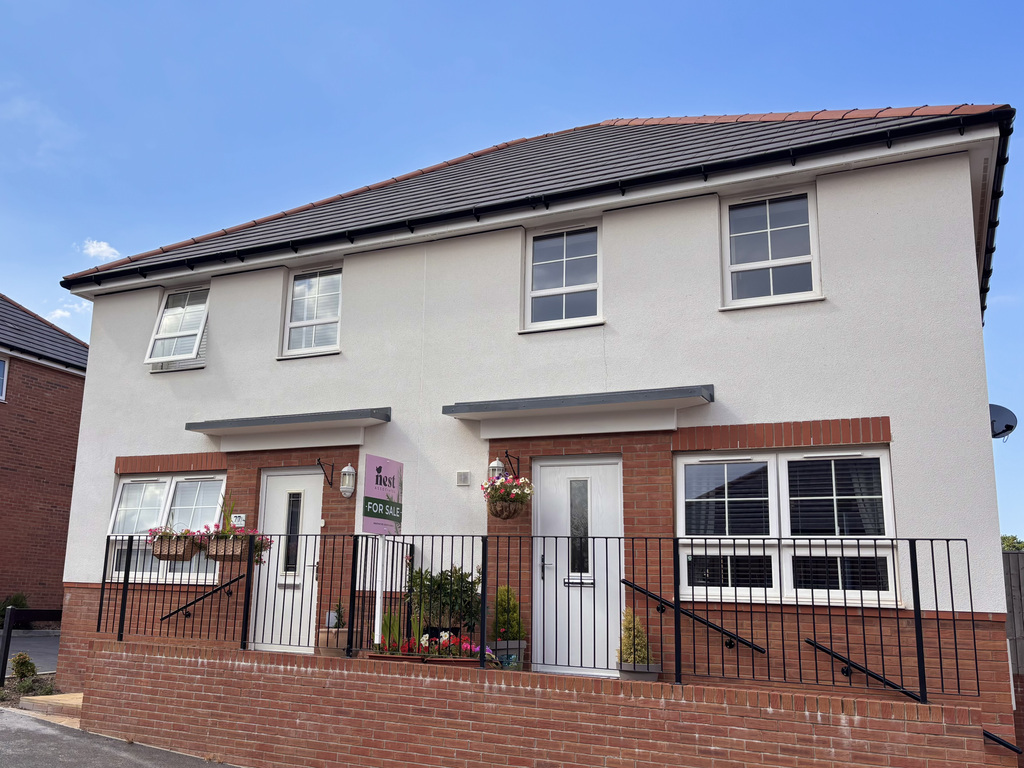 Honeycomb Vale, Chard, Somerset, photo 17
