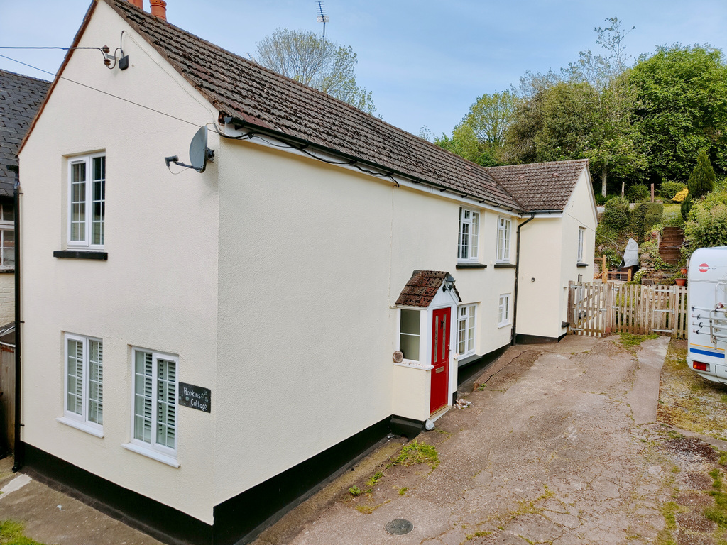 High Street, Bradninch, near Exeter, Devon, EX5 4QL