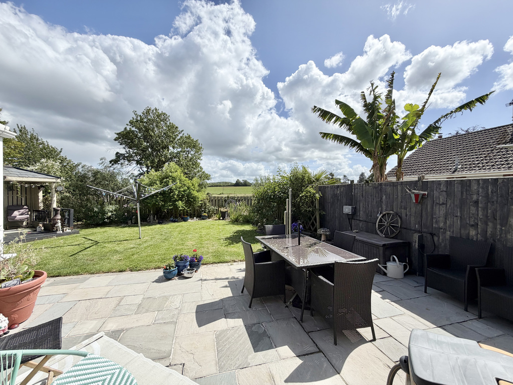 Woodlands Drive, Ruishton, photo 13