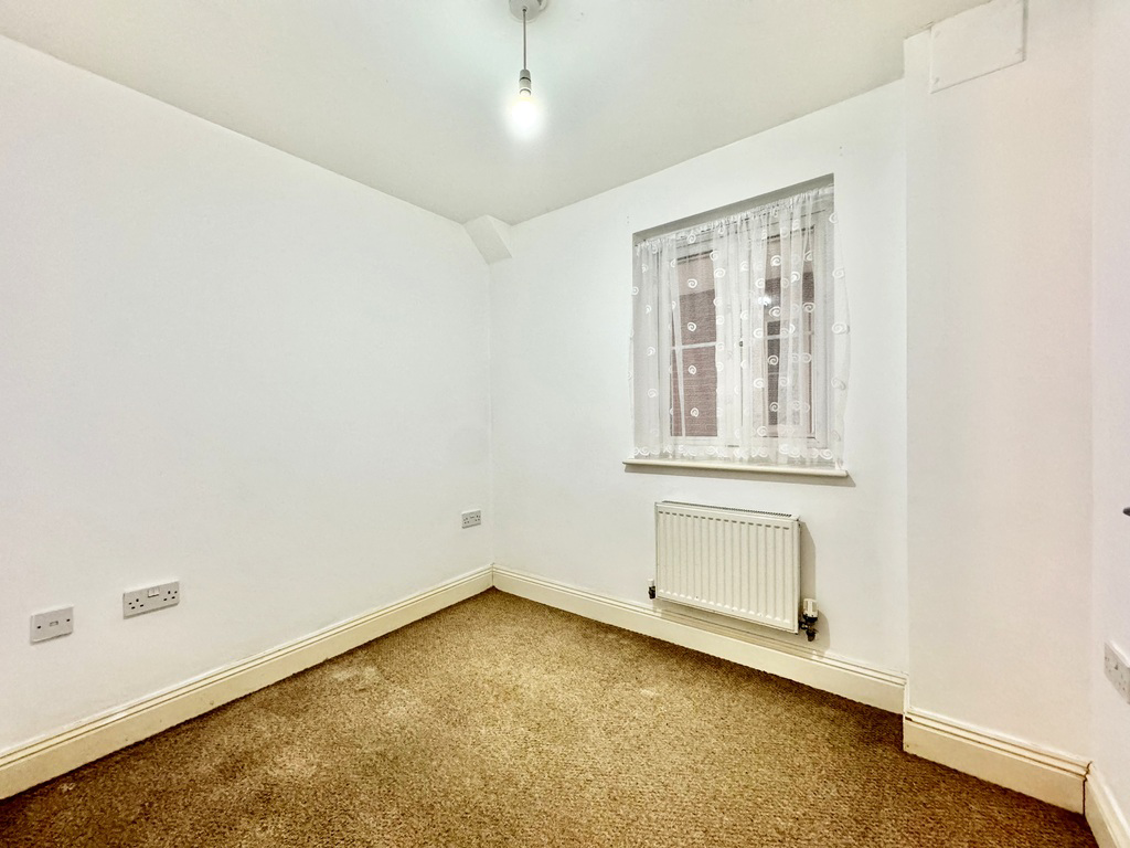 Monmouth Court, Bindon Road, Taunton, photo 9