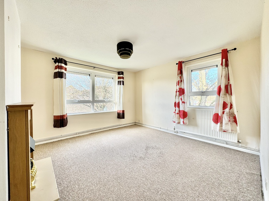 Vilberie Close, Norton Fitzwarren, Taunton, Somerset, photo 2