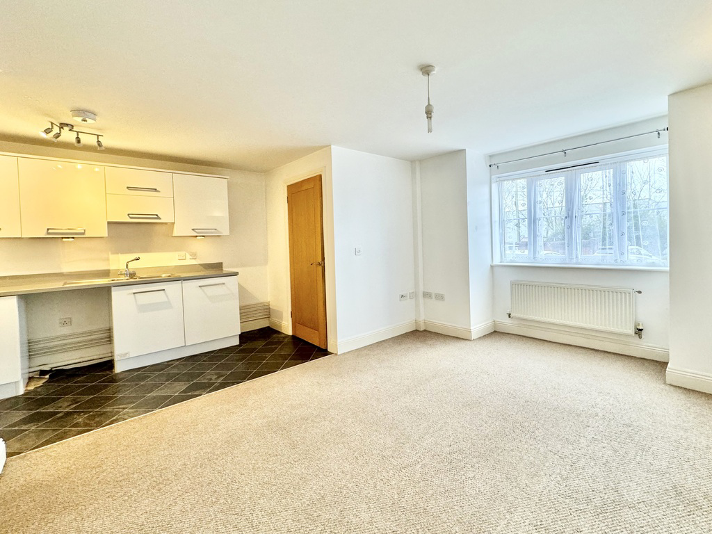 Monmouth Court, Bindon Road, Taunton, photo 5